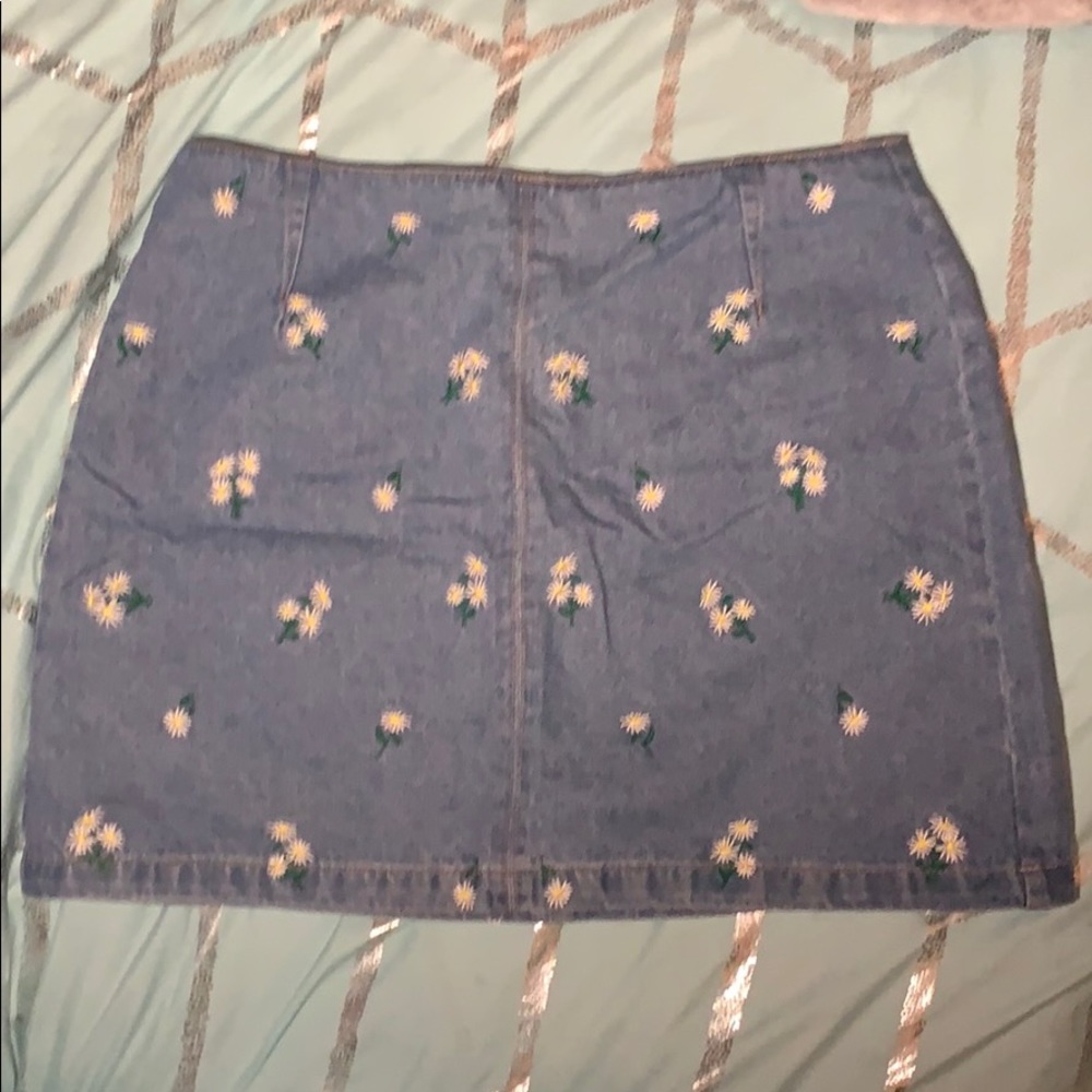 Denim flower print skirt